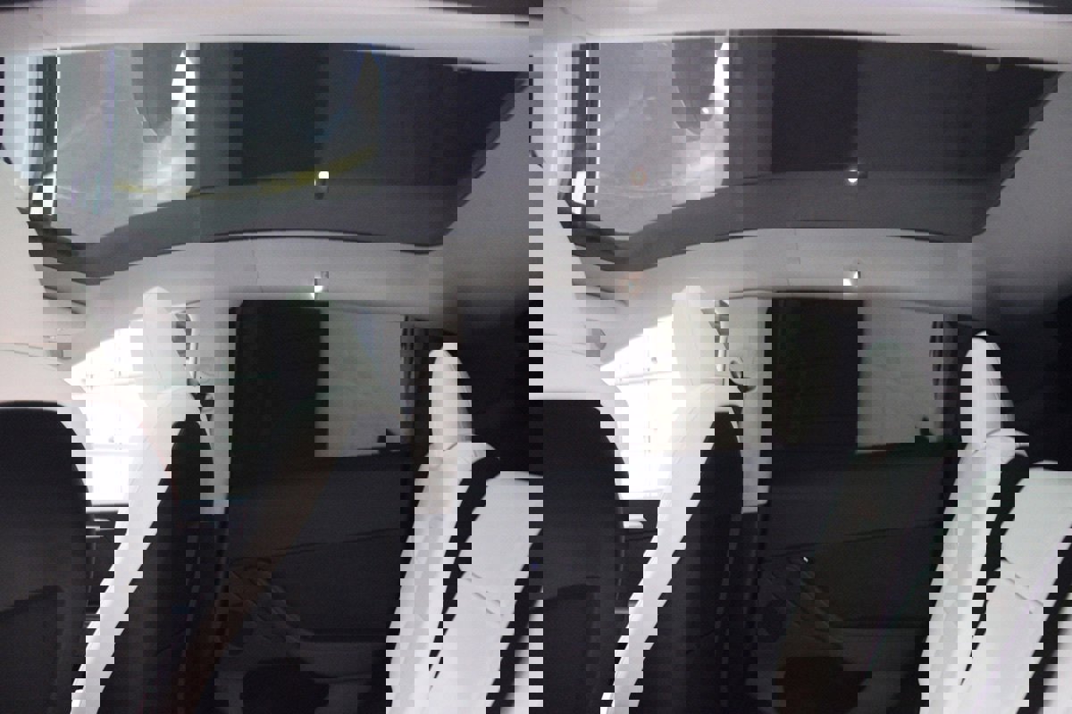 Used 2024 Tesla Model Y Long Range image 24