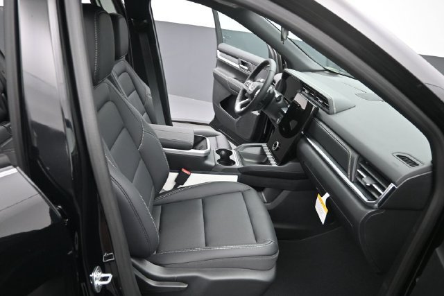 New 2027 GMC Terrain Elevation w/ Elevation Premium Package FWD image 18