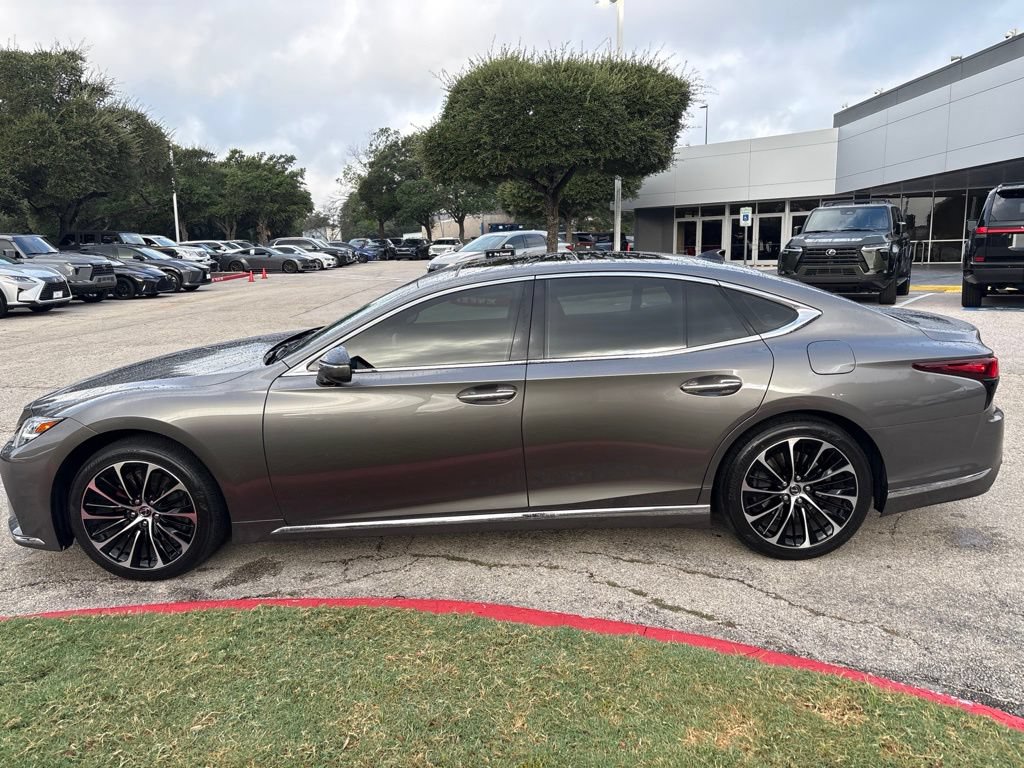 Used 2023 Lexus LS 500 w/ Luxury Package RWD image 2