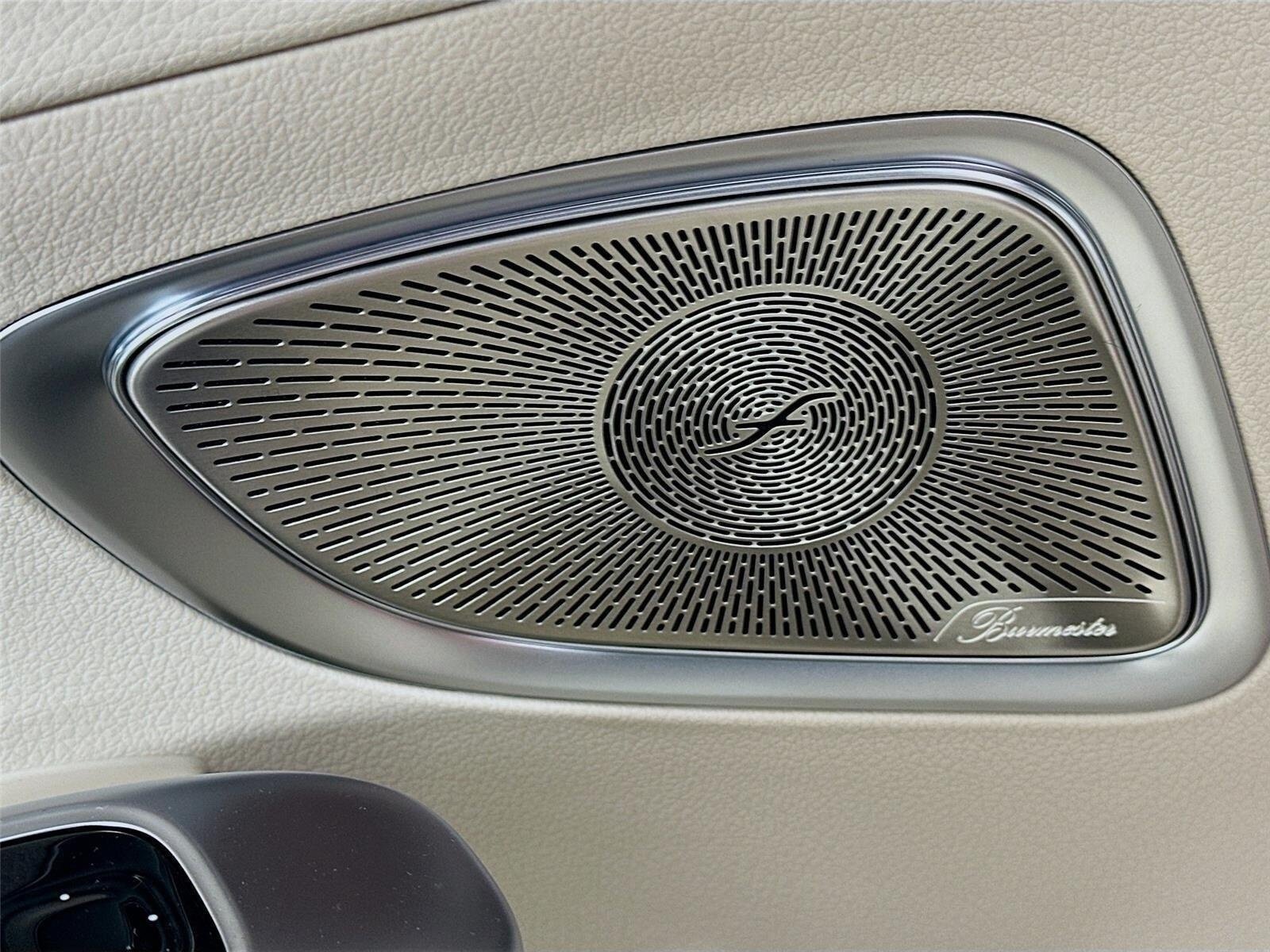 Certified 2026 Mercedes-Benz C 300 4MATIC Sedan image 23