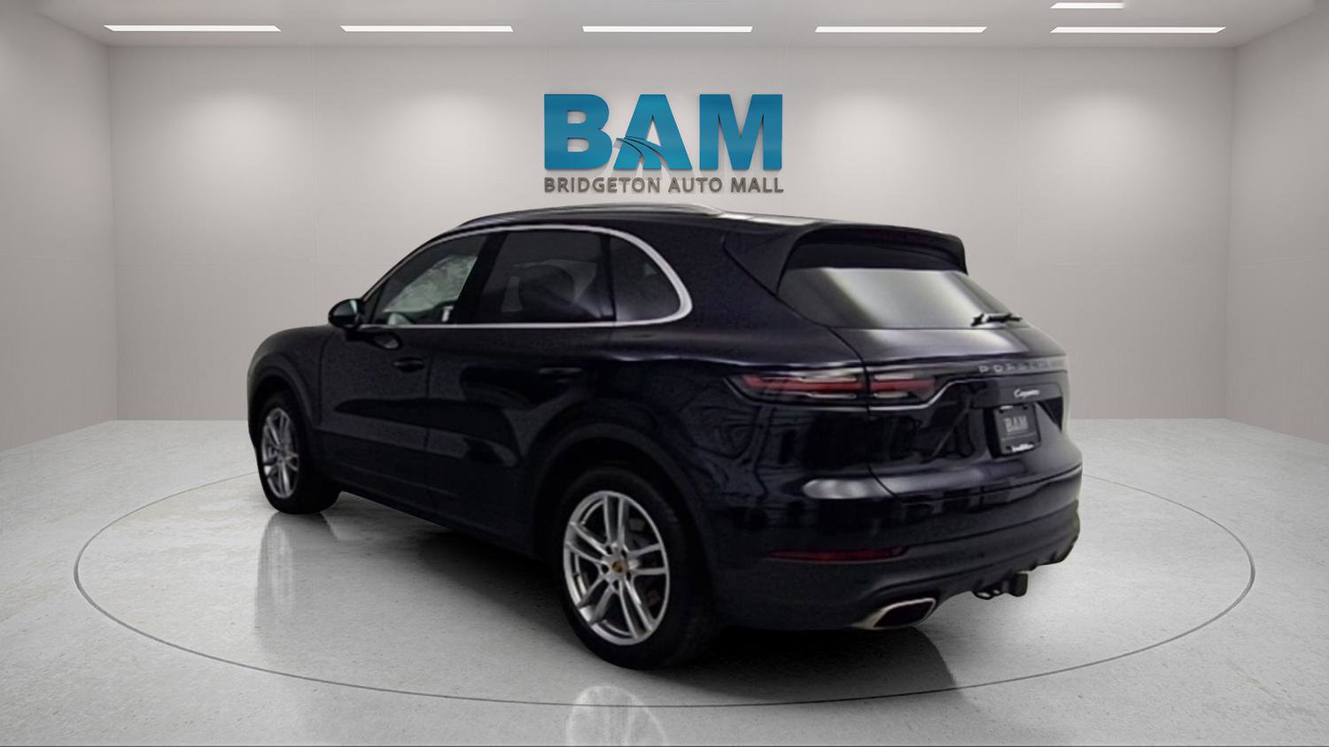 Used 2023 Porsche Cayenne image 5