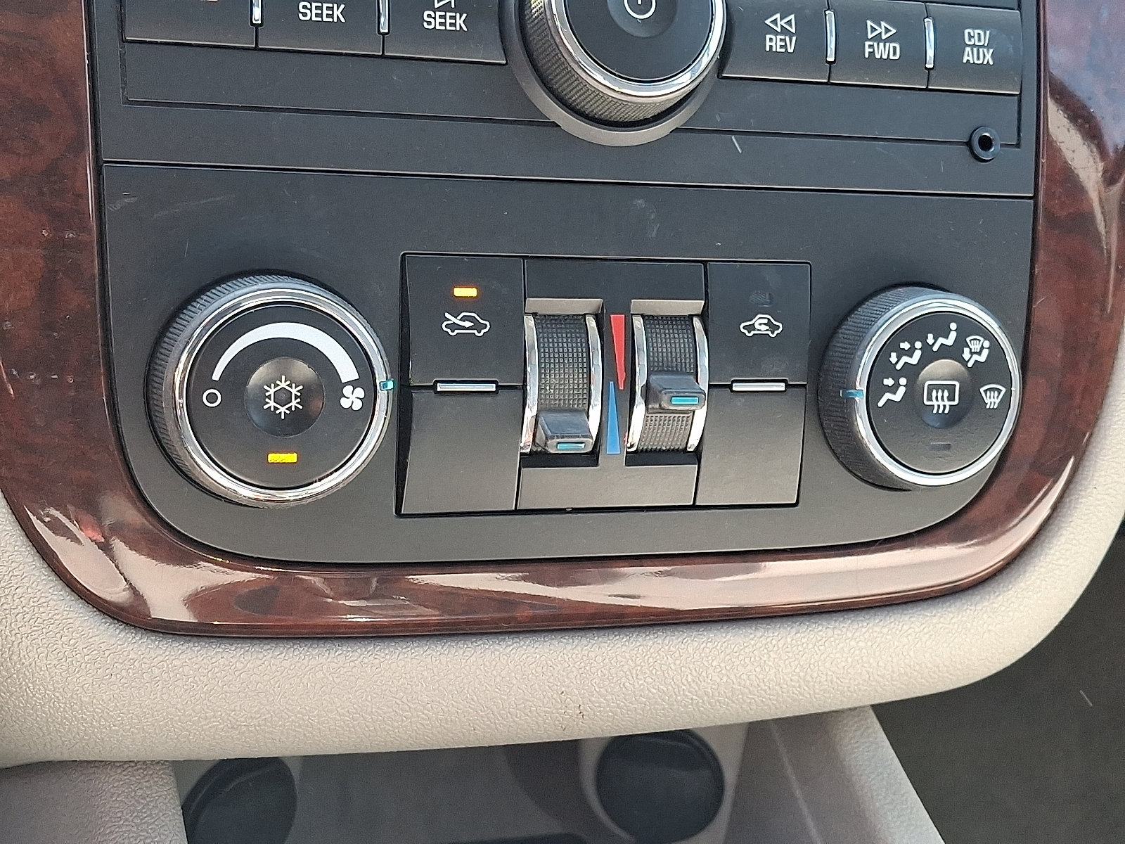 Used 2009 Chevrolet Impala LS FWD image 18