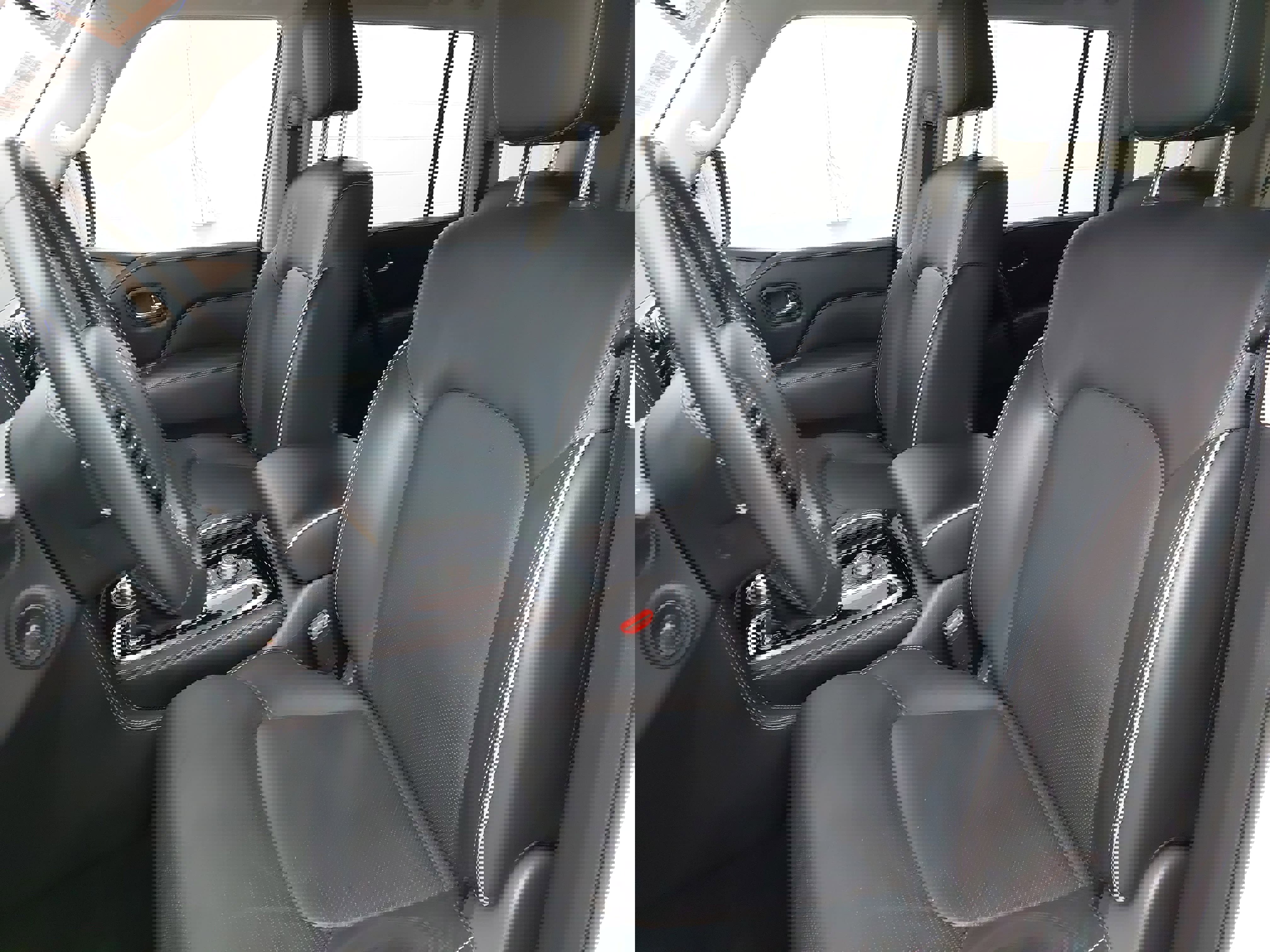 Used 2024 INFINITI QX80 Premium Select w/ Cargo Package image 5