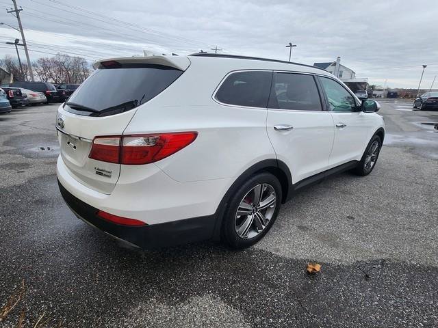 Used 2015 Hyundai Santa Fe Limited w/ Option Group 04 AWD/4WD image 7