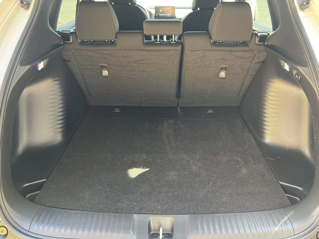 Used 2025 Honda HR-V Sport image 17