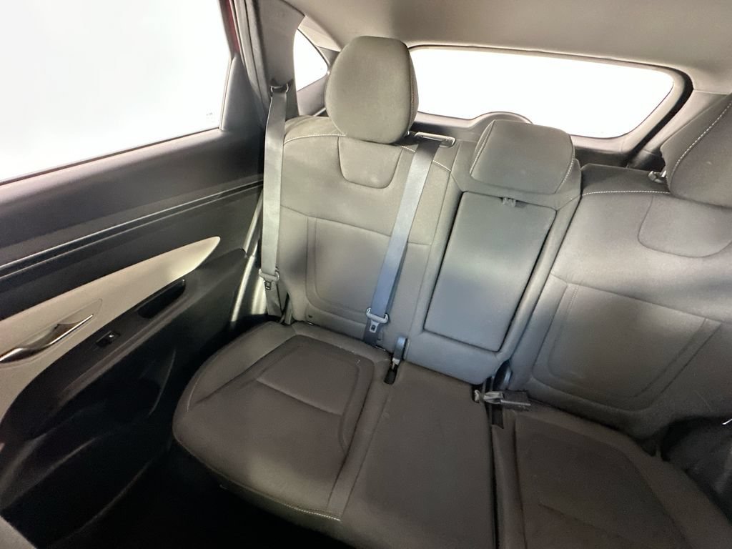 Used 2023 Hyundai Tucson SE AWD/4WD image 12