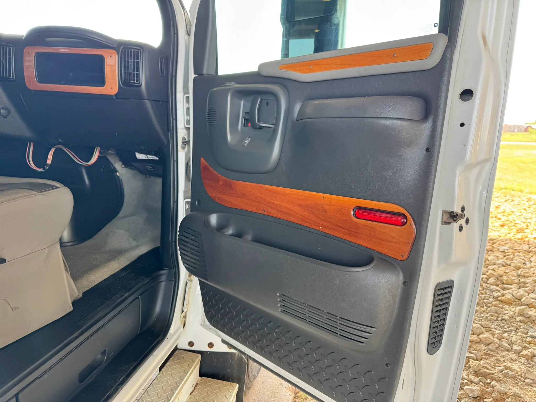 Used 2006 Chevrolet Kodiak C4500 2WD Crew Cab image 24