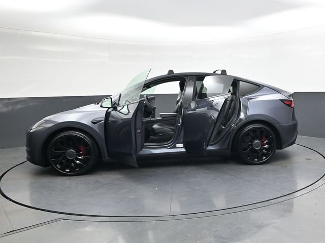 Used 2021 Tesla Model Y Performance image 36