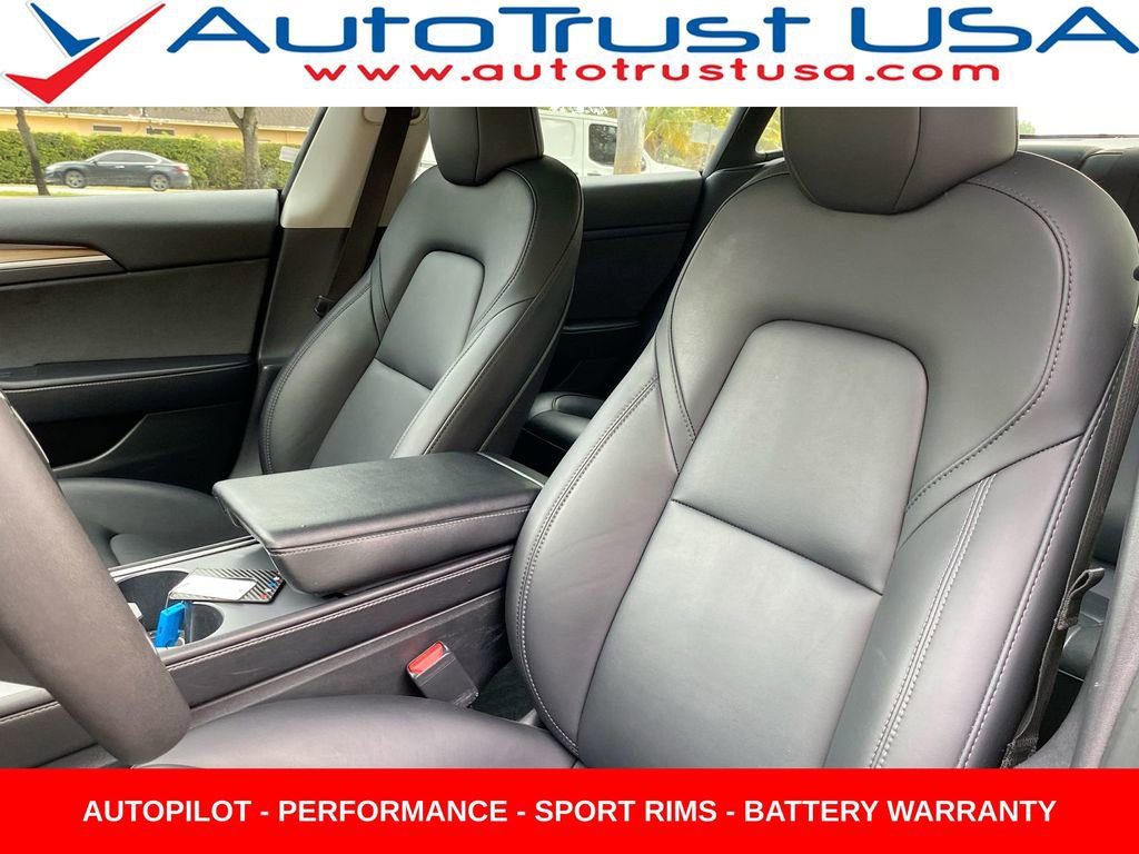 Used 2022 Tesla Model 3 Performance image 29