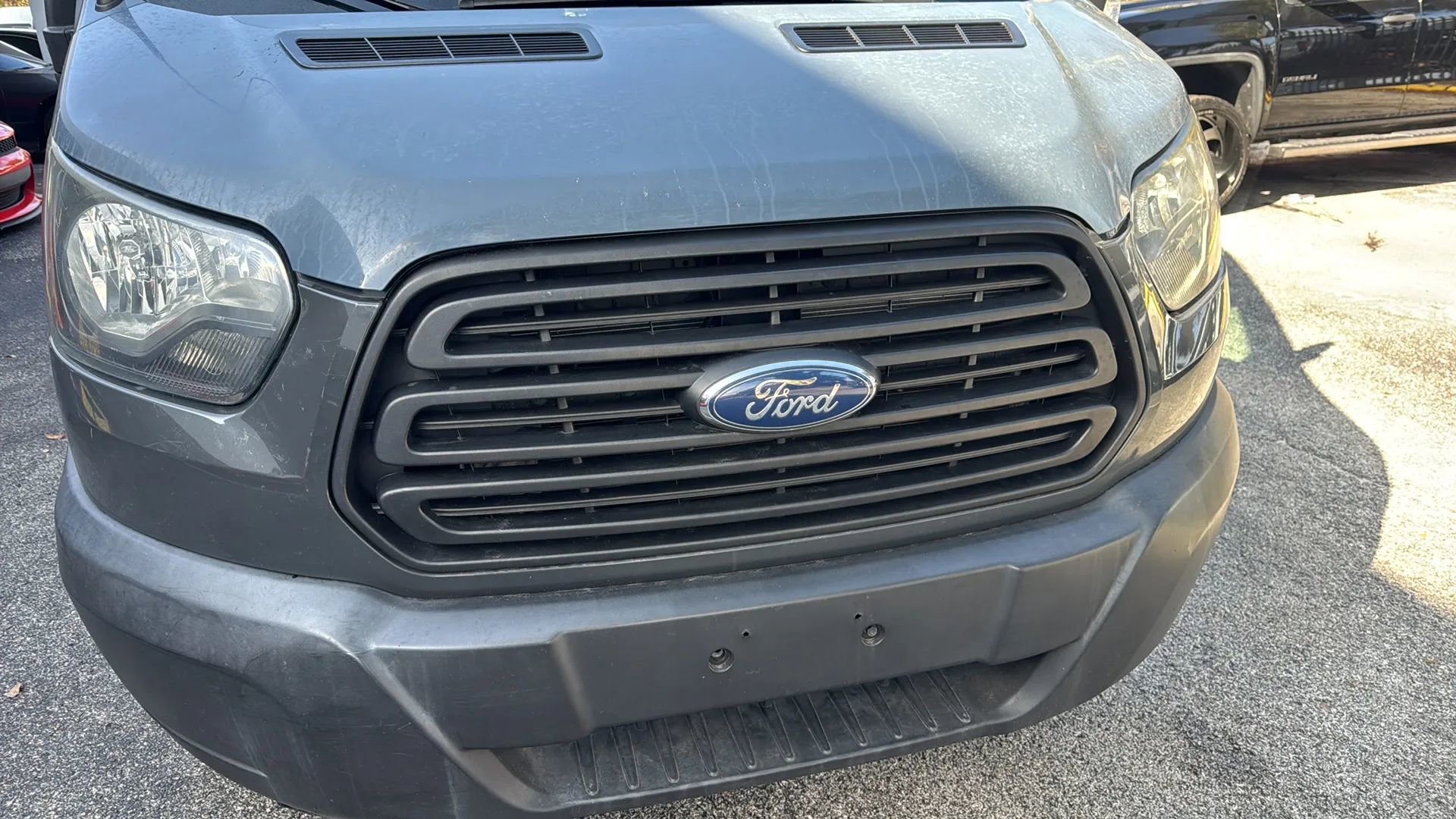 Used 2019 Ford Transit 250 148 High Roof Extended RWD image 24