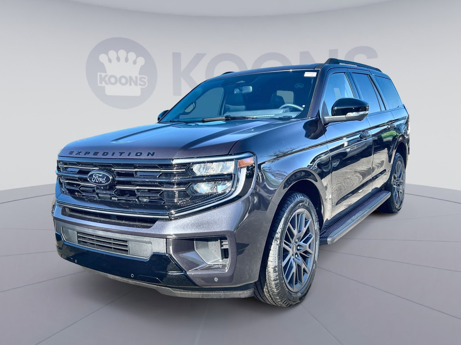 New 2026 Ford Expedition Platinum w/ Stealth Appearance Package
