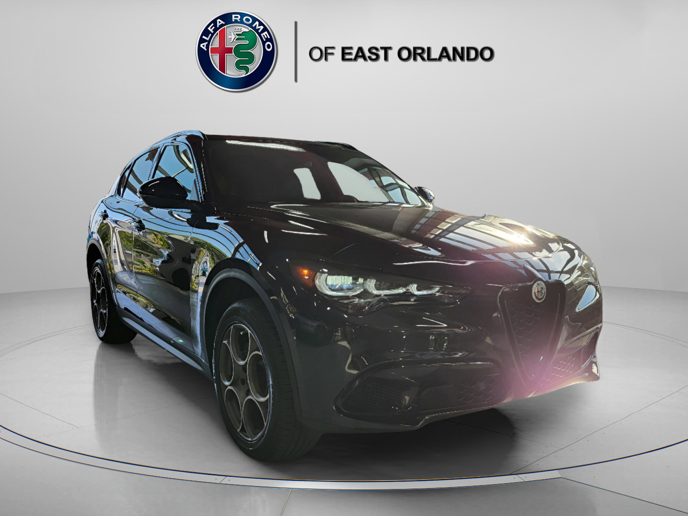 New 2025 Alfa Romeo Stelvio Sprint