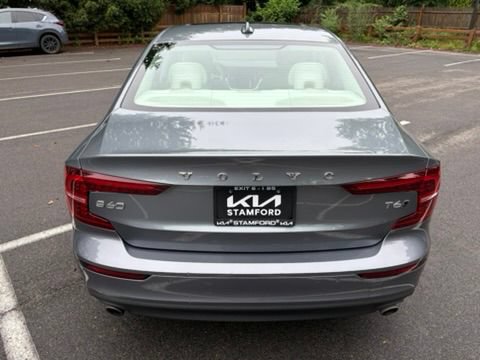 Used 2020 Volvo S60 T6 Momentum AWD/4WD image 5