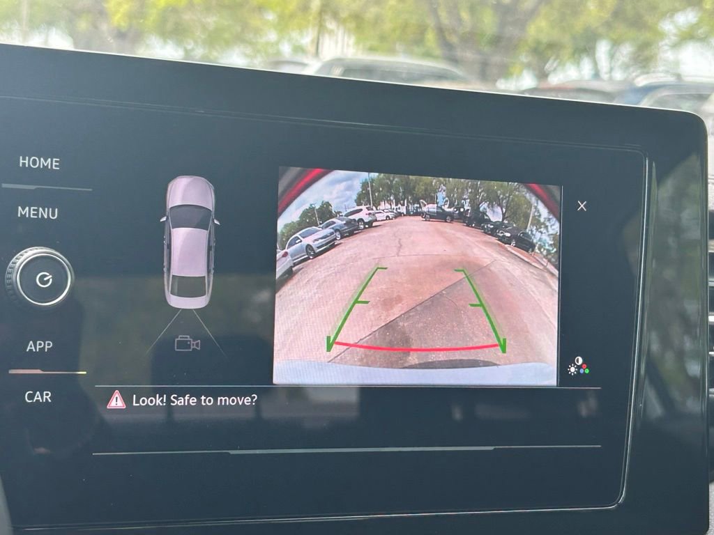 Used 2025 Volkswagen Jetta Sport image 18