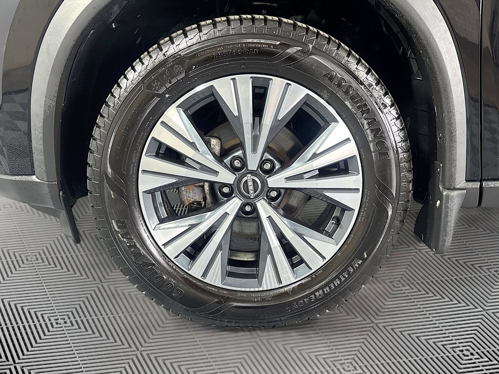 Used 2023 Nissan Rogue SV AWD/4WD image 29