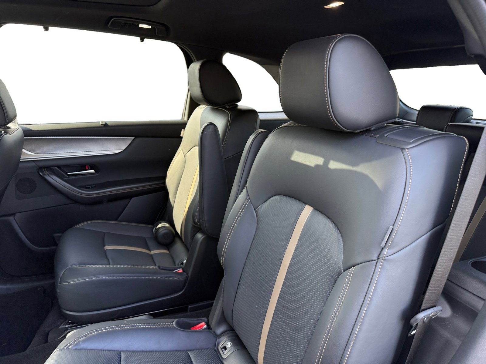 Certified 2025 MAZDA CX-90 Plug-In Hybrid w/ Premium Plus image 16