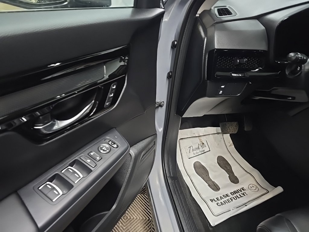 Used 2025 Honda CR-V EX-L image 28