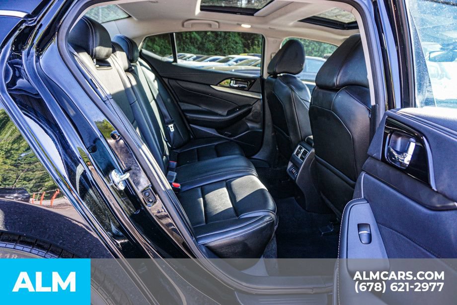 Used 2023 Nissan Maxima SL FWD image 21