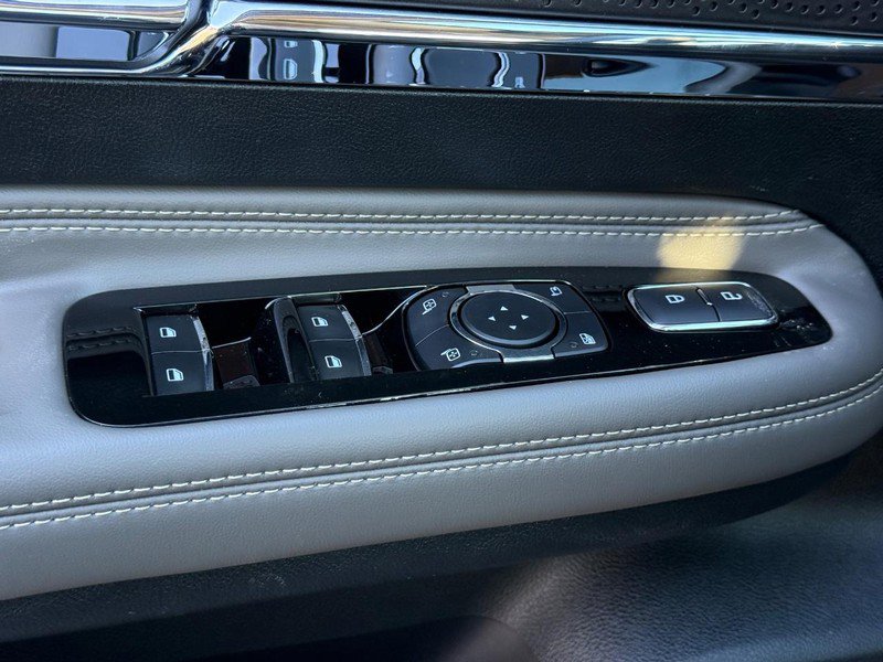 New 2026 Lincoln Corsair Reserve w/ Jet Appearance Package image 17