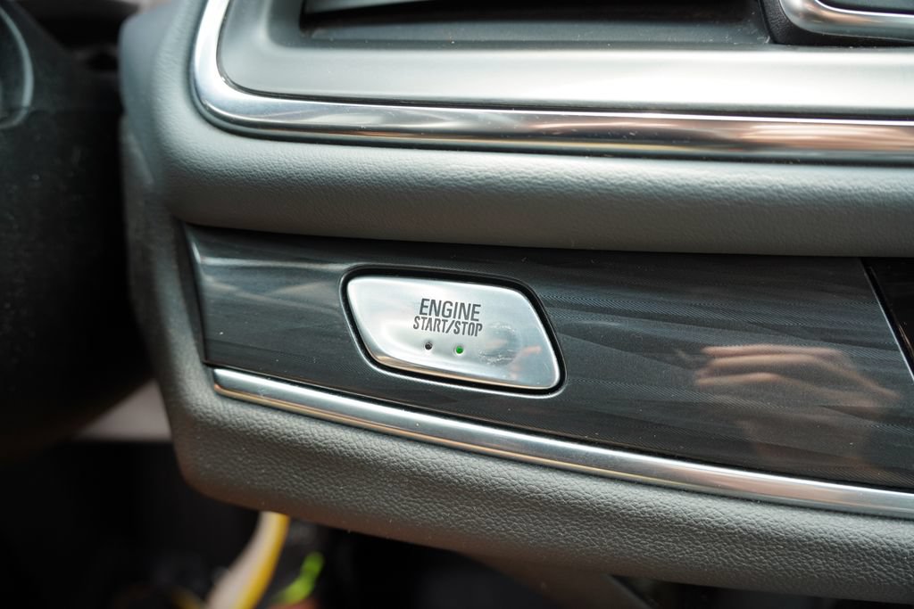 Certified 2022 Buick Enclave Premium AWD/4WD image 35