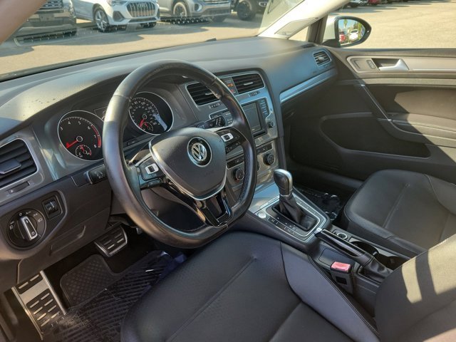 Used 2017 Volkswagen Golf Alltrack SE image 20