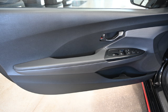 Used 2022 Hyundai Veloster N FWD image 22