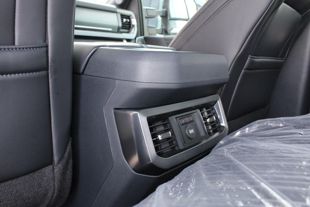 New 2026 Ford F350 Platinum AWD/4WD image 23