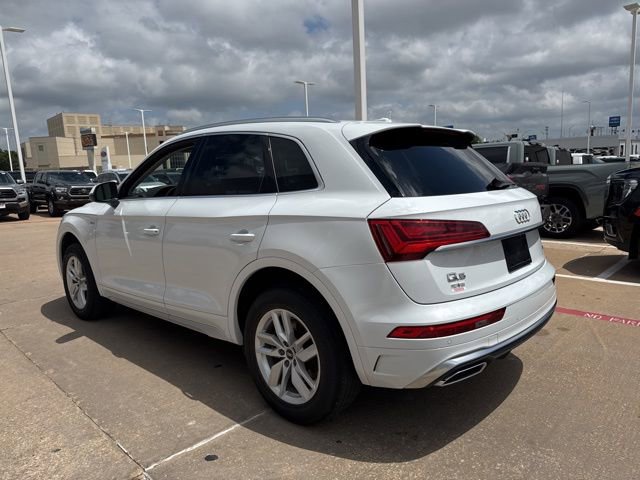 Used 2023 Audi Q5 2.0T Premium w/ Convenience Package AWD/4WD image 8