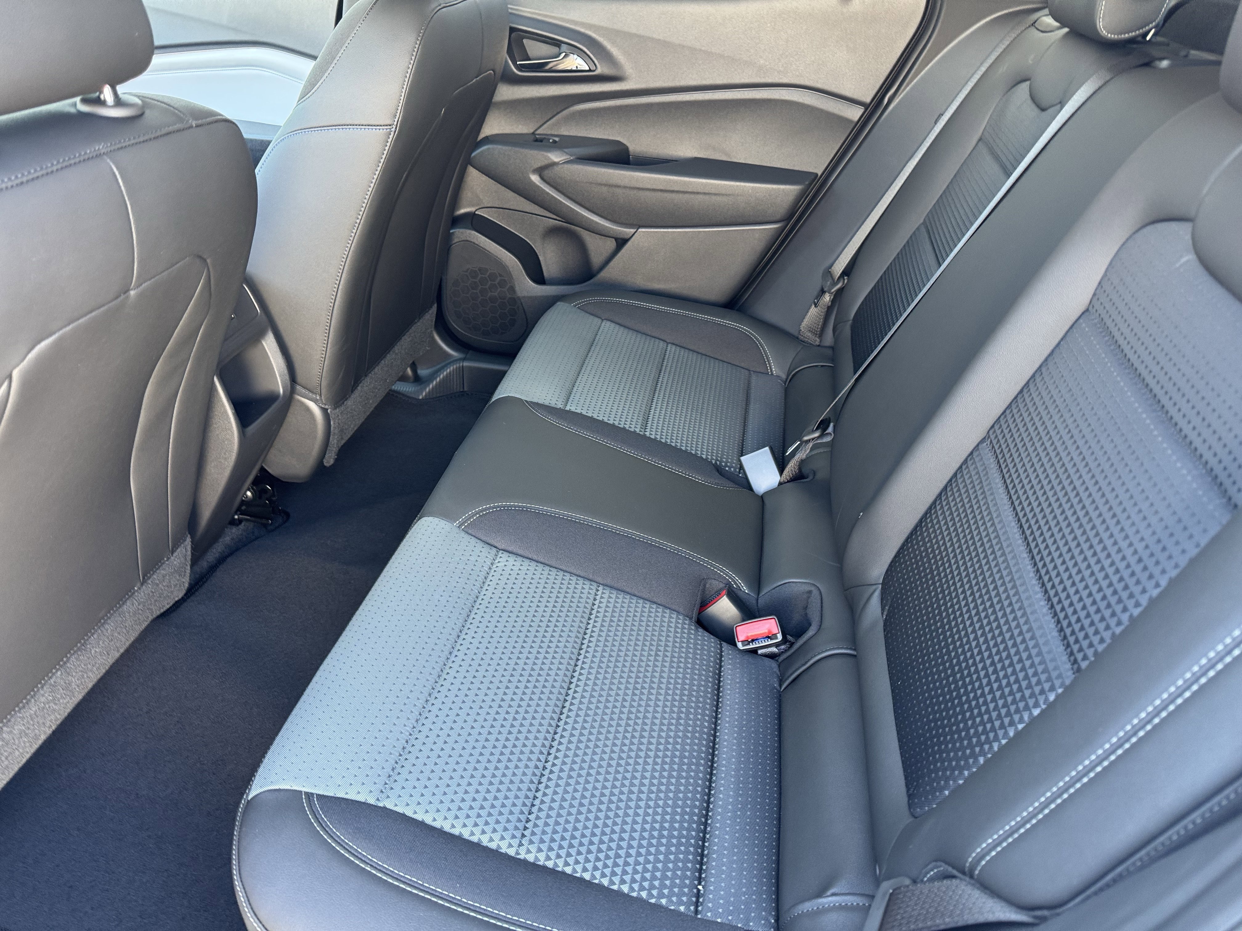 New 2026 Chevrolet Trax LT FWD image 15