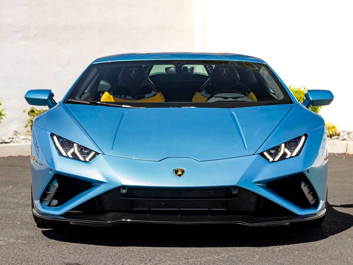 Used 2022 Lamborghini Huracan EVO RWD image 3