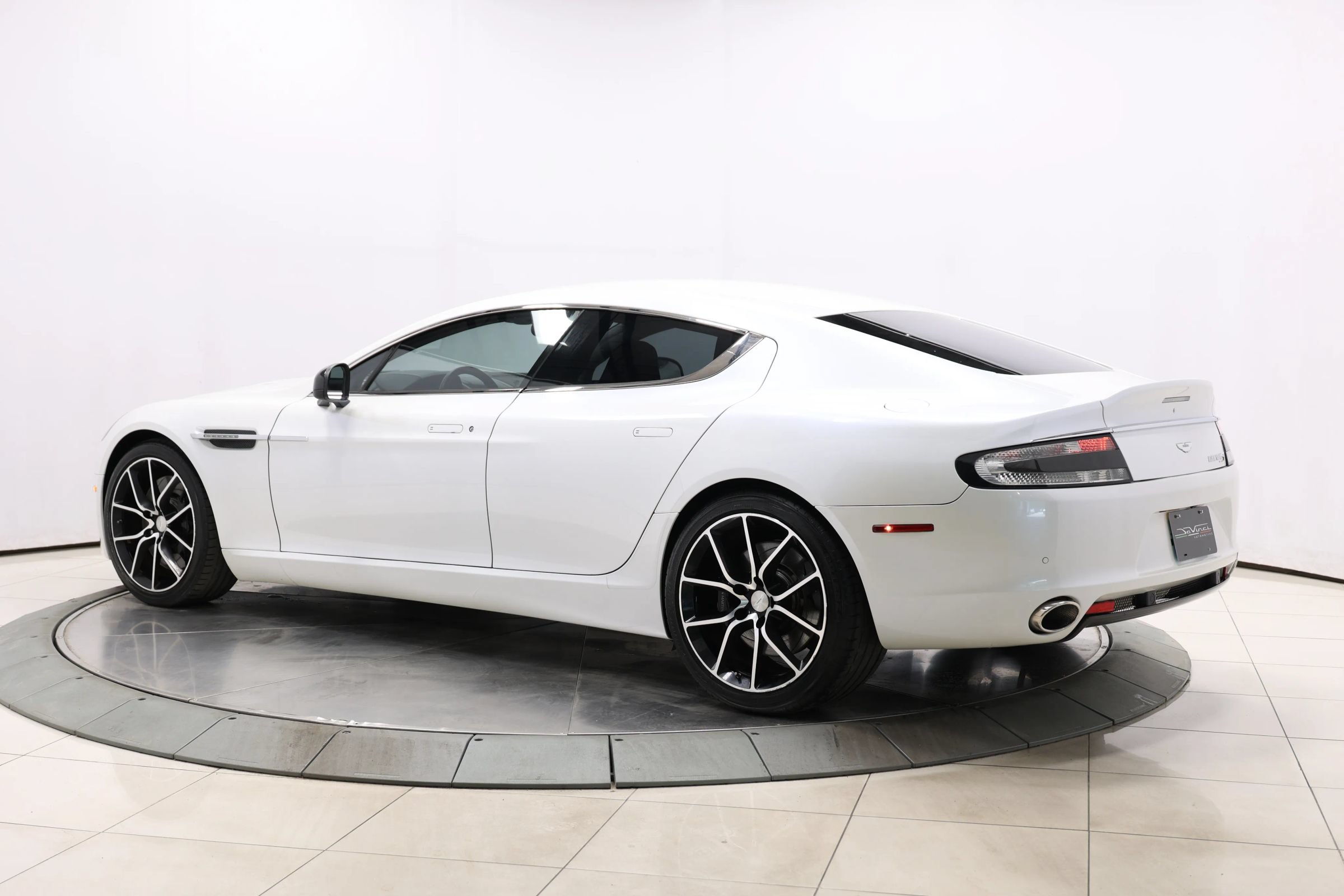 Used 2014 Aston Martin Rapide S RWD image 47