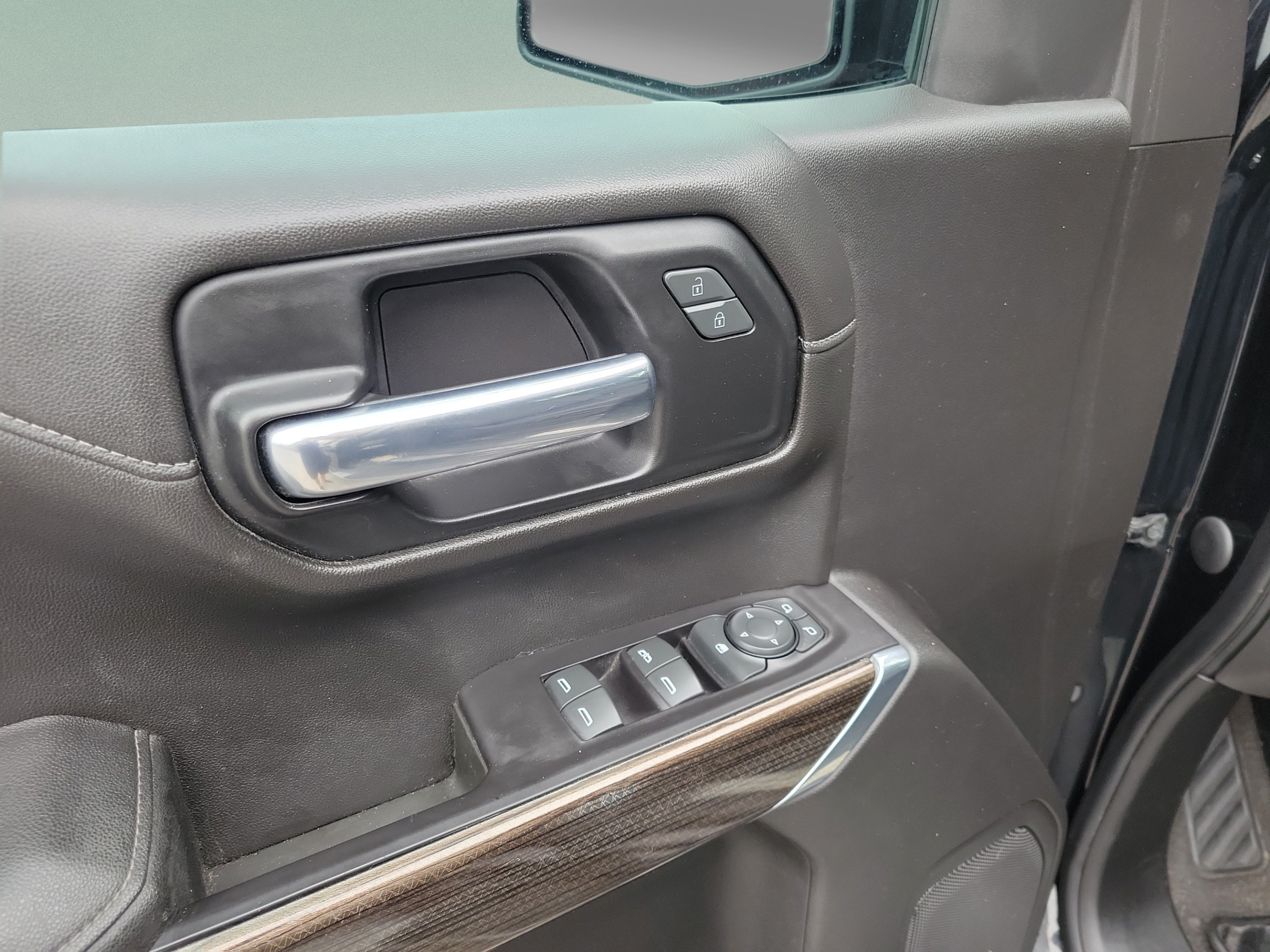 Used 2019 Chevrolet Silverado 1500 RST w/ All-Star Edition RWD image 15