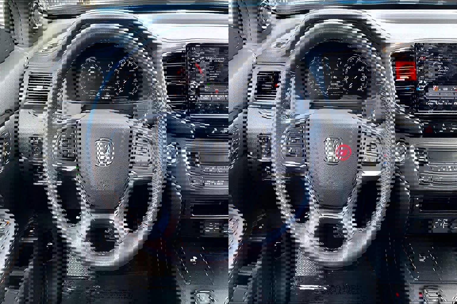 Certified 2025 Honda Ridgeline TrailSport image 5