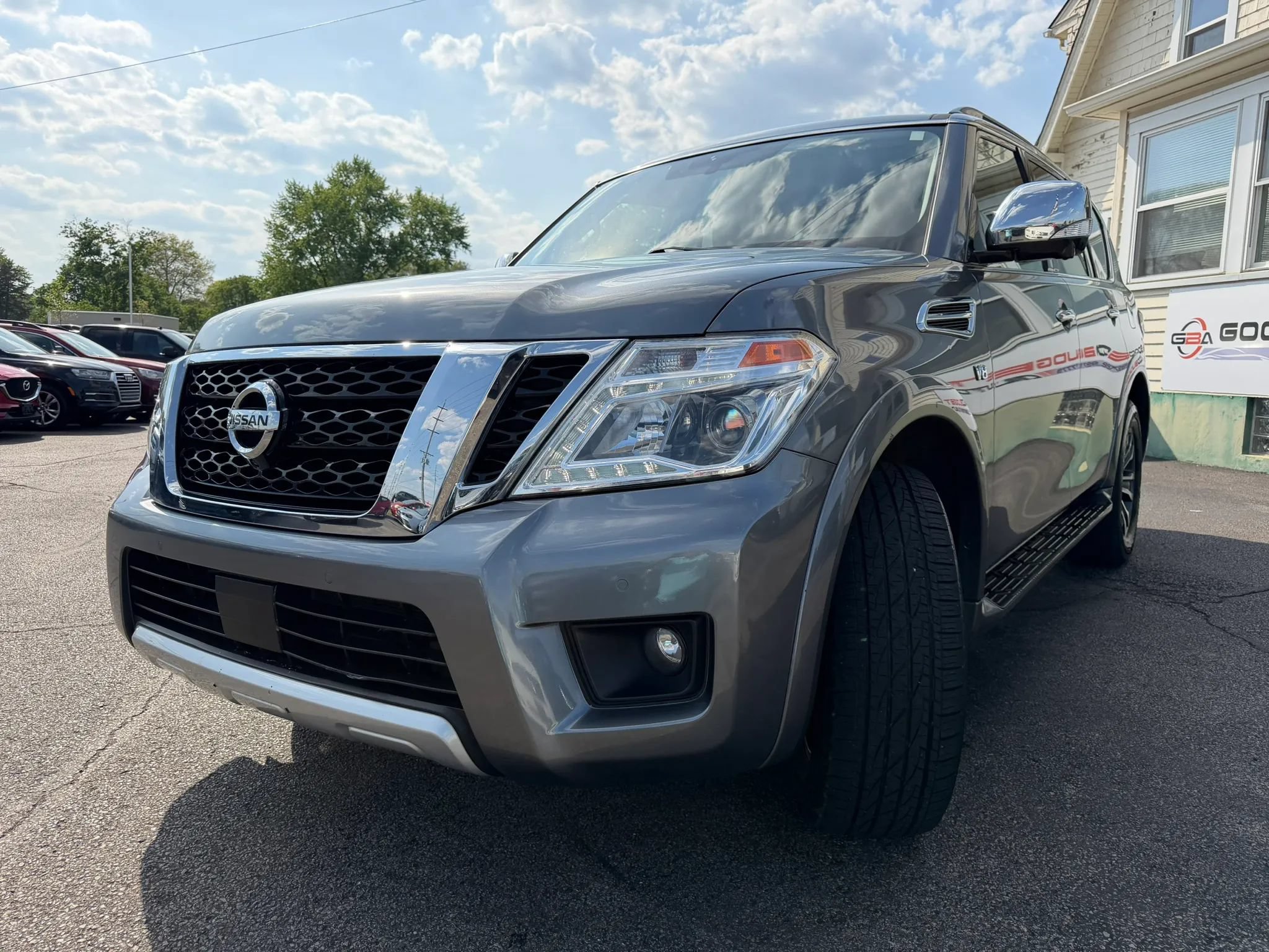 Used 2018 Nissan Armada SL w/ Moonroof Package AWD/4WD image 9