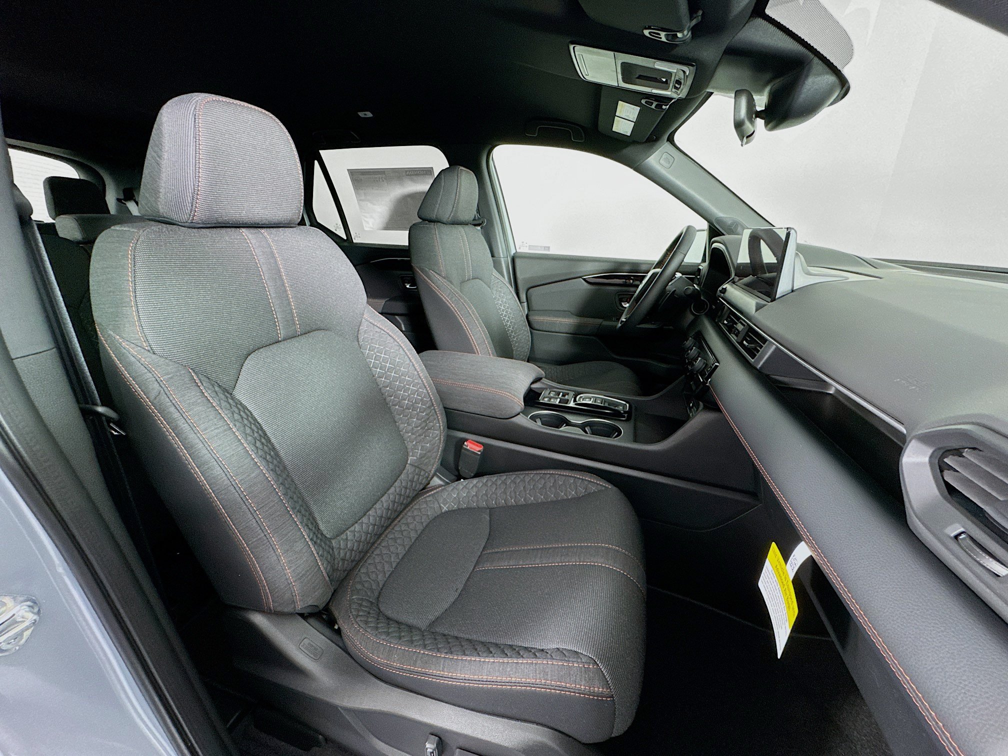 New 2026 Honda Pilot Sport image 28