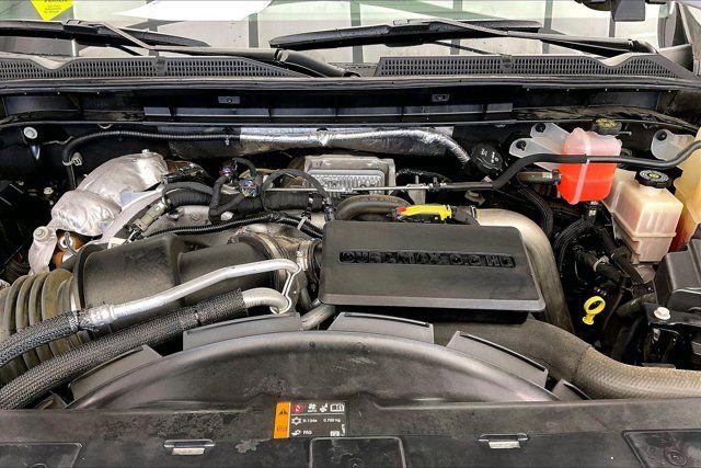 Used 2022 GMC Sierra 2500 AT4 image 9