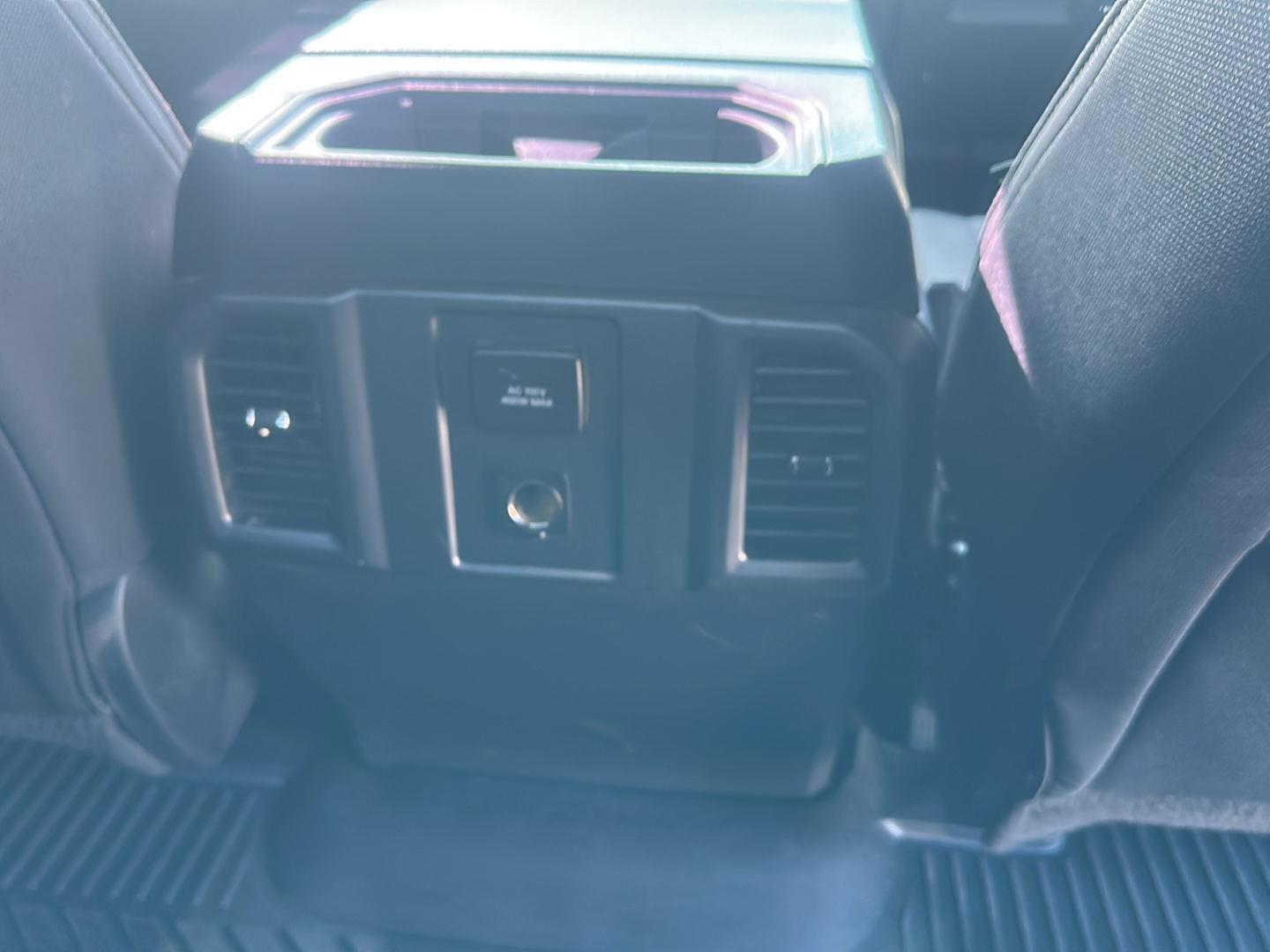 Used 2015 Ford F150 XLT w/ Equipment Group 302A Luxury AWD/4WD image 15