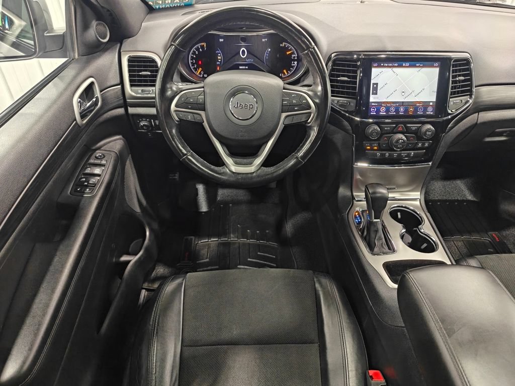 Used 2019 Jeep Grand Cherokee Altitude AWD/4WD image 4