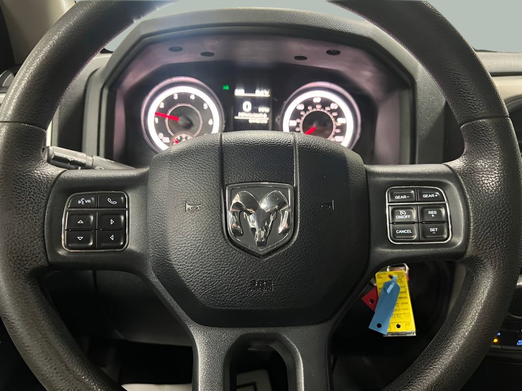 Used 2017 RAM 1500 Classic SLT image 22