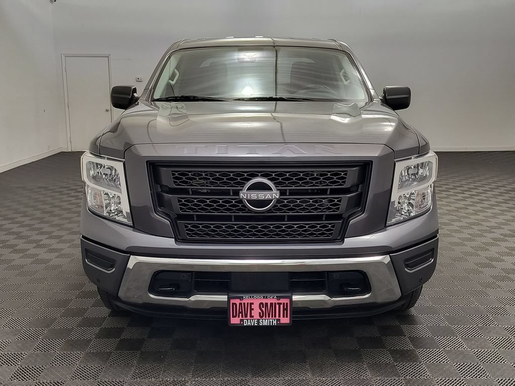 Used 2023 Nissan Titan SV w/ SV Convenience Package AWD/4WD image 6