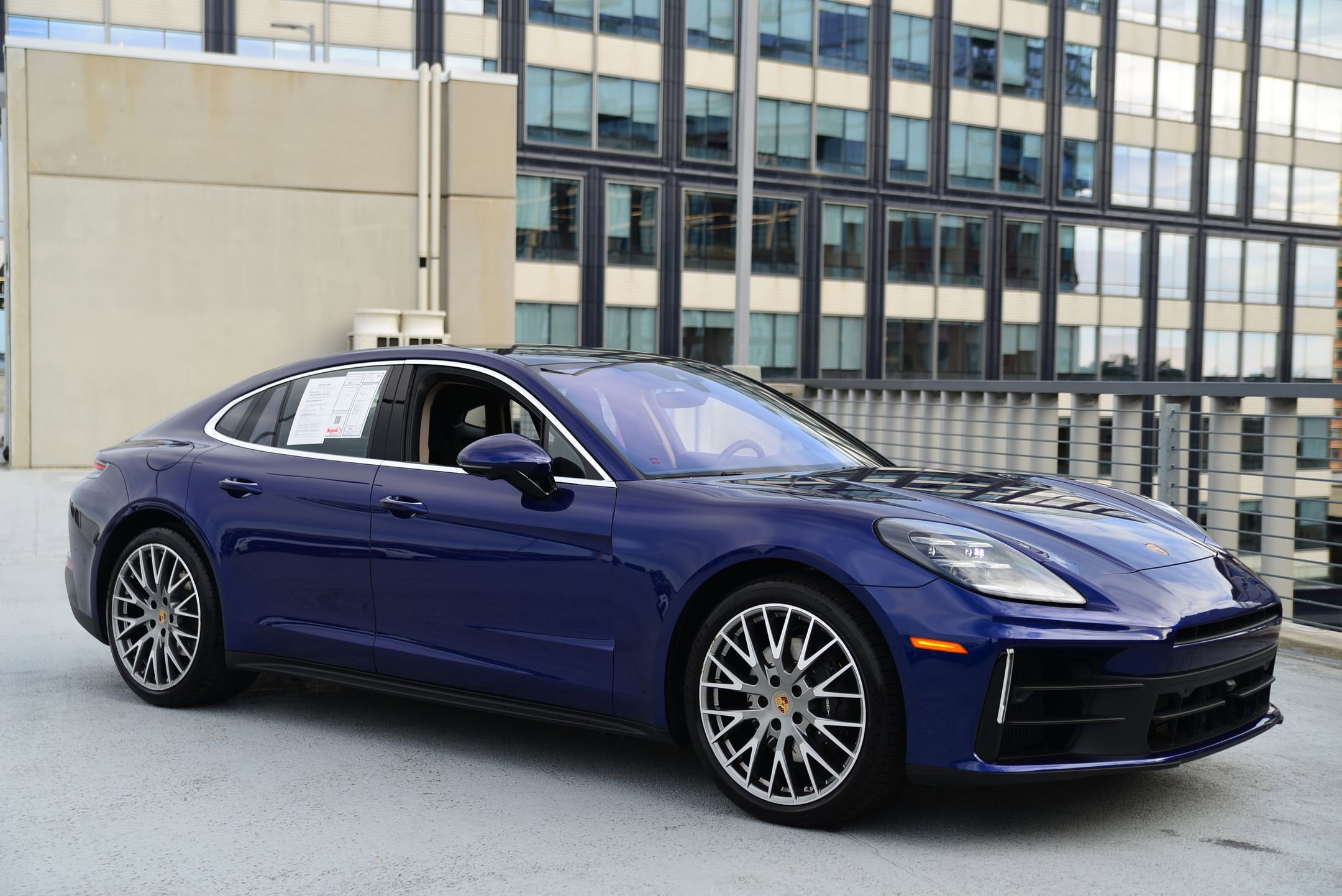 Certified 2024 Porsche Panamera 4 image 7