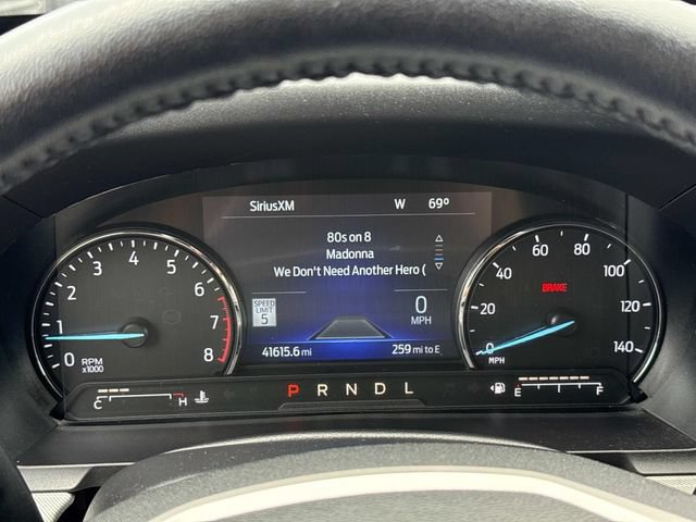 Used 2023 Ford Explorer XLT w/ Equipment Group 202A AWD/4WD image 28