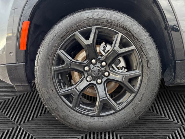 New 2025 Jeep Wagoneer Series II image 14