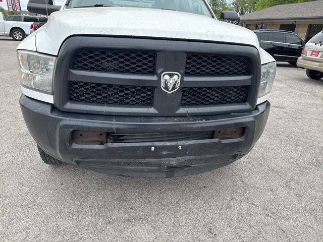 Used 2015 RAM 3500 Tradesman RWD image 2