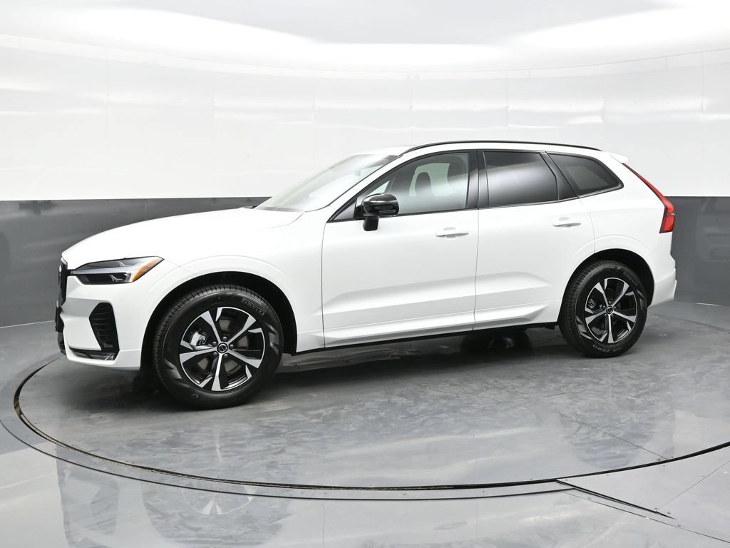 New 2026 Volvo XC60 B5 Core AWD/4WD image 3