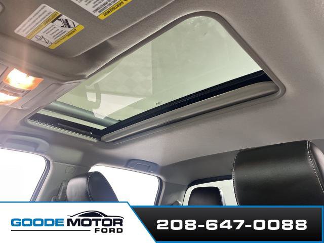 Used 2021 Nissan Frontier PRO-4X w/ Pro-4x Utility Package image 18