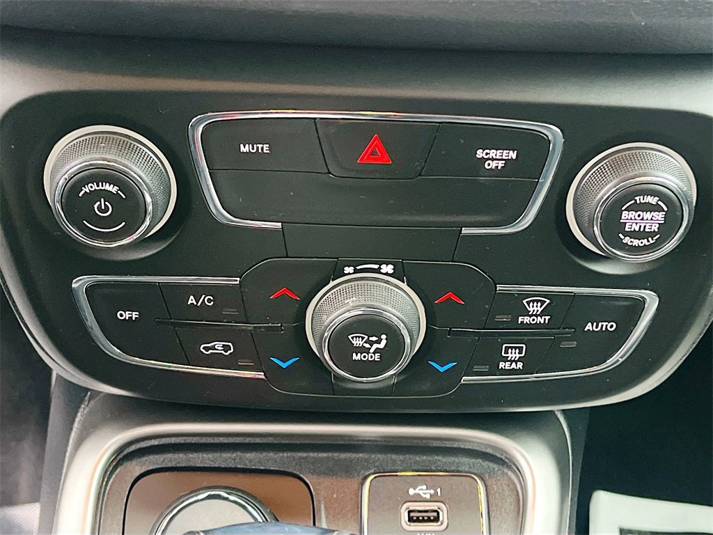 Used 2021 Jeep Compass Latitude image 15