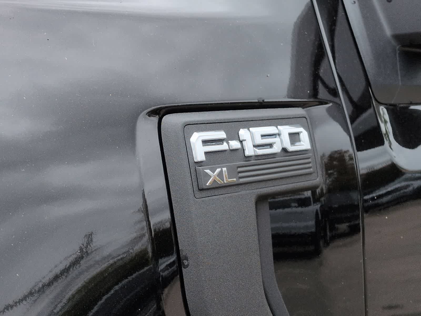 Used 2025 Ford F150 XL w/ Equipment Group 103A High AWD/4WD image 13