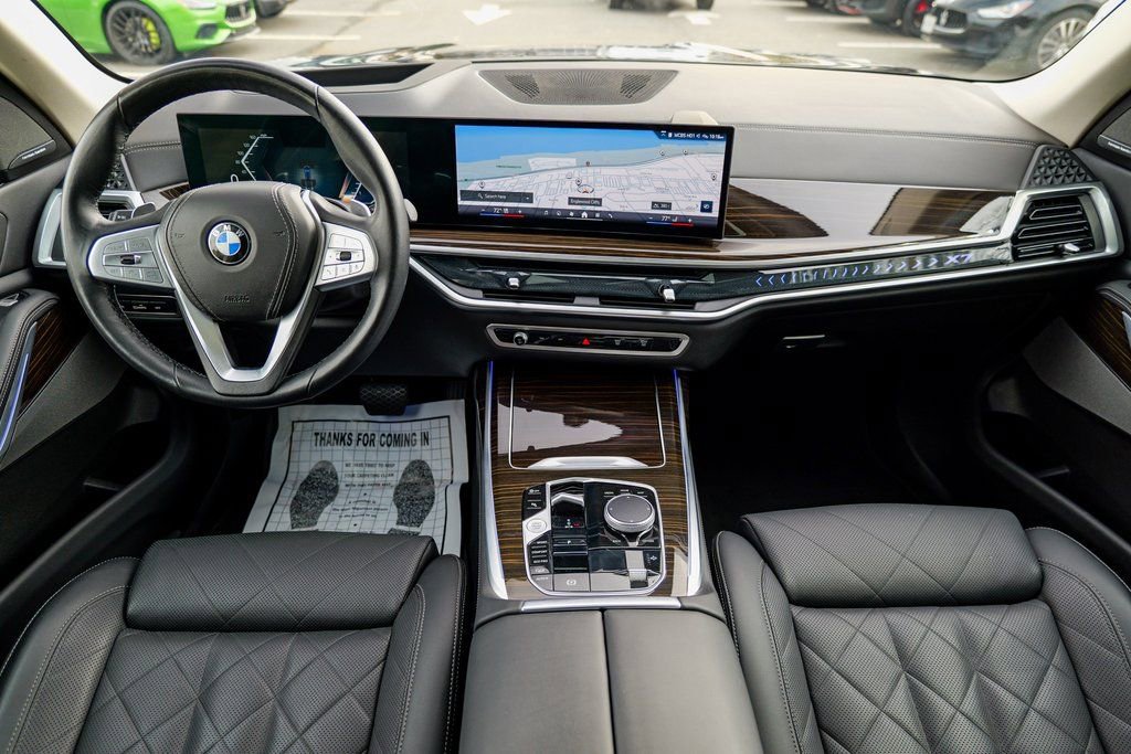 Used 2024 BMW X7 xDrive40i image 46