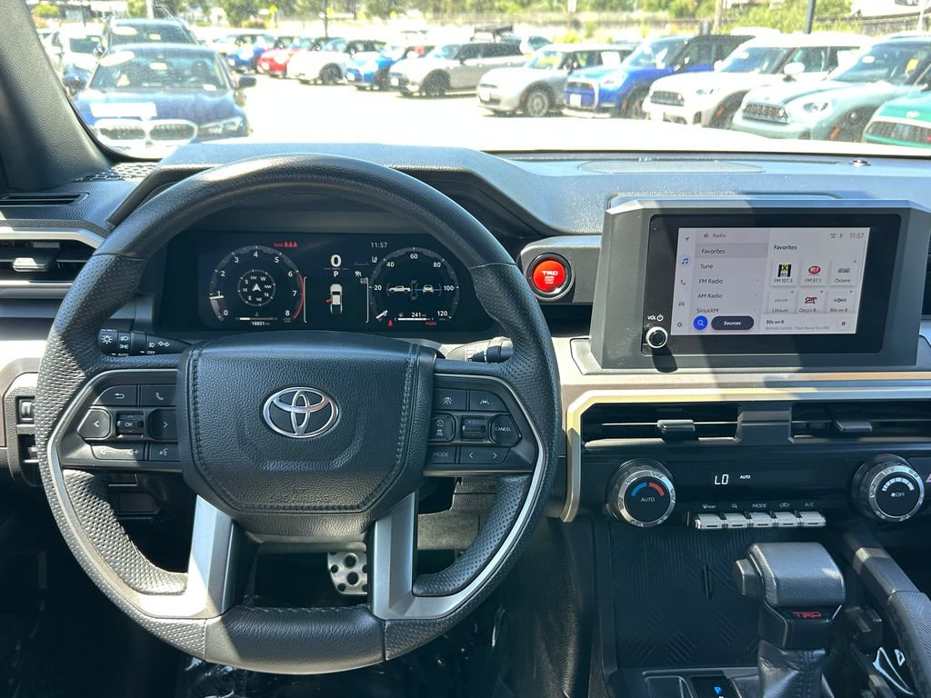 Used 2025 Toyota Tacoma TRD Sport AWD/4WD image 16